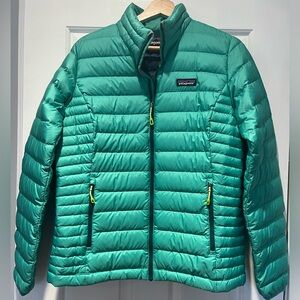 Patagonia Down Sweater Puffer
Jacket Women's M Teal